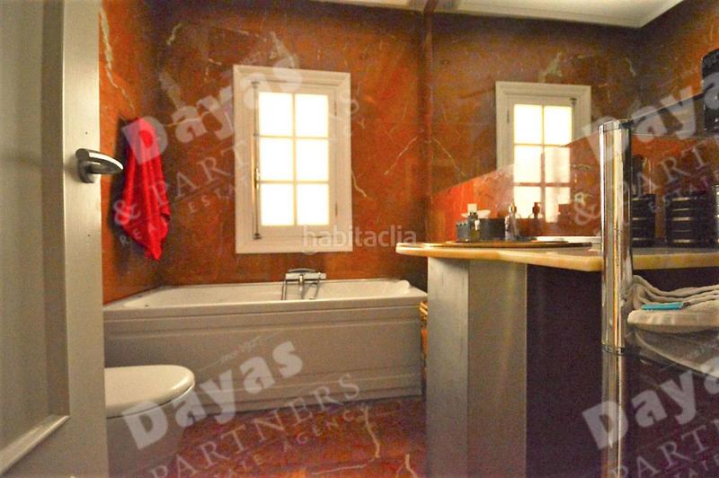 Foto d4dcf83d-8a4d-42c7-a5ec-b677430ccdcb. Chalet villa en venta en La Veleta, 5 dormitorios. en Torrevieja