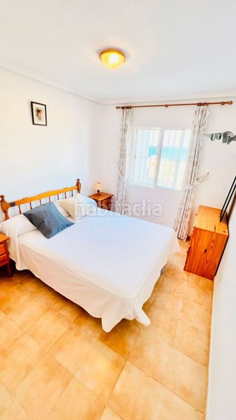 Foto d197b6db-d6c7-4105-9ee9-9005d40dc668. Lloguer dúplex amb piscina a Cabo Cervera Torrevieja