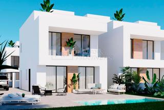Chalet à La Regia. Villa en venta en la zenia, 3 dormitorios.