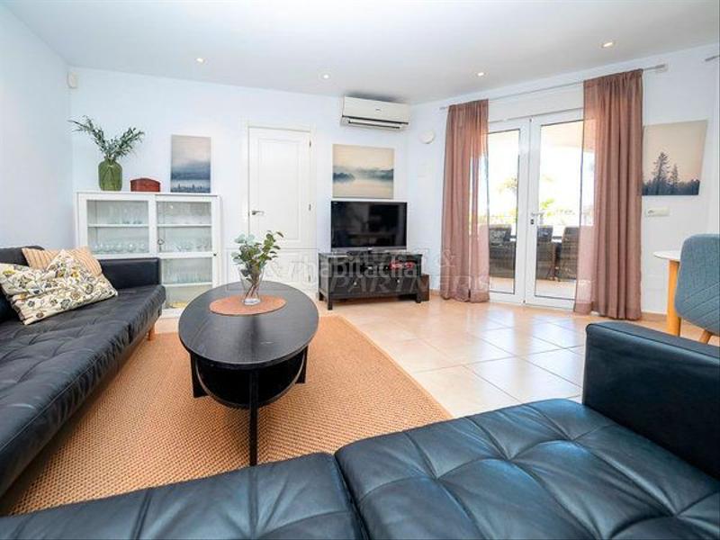 Foto a4cb38d3-dc86-482e-8b89-e1c3b82aa512. Chalet con parcheggio piscina in La Zenia Orihuela