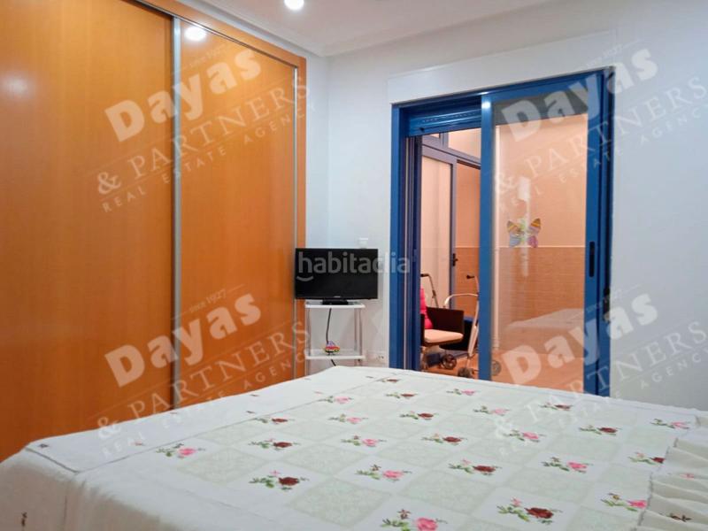 Foto 4852f930-e611-4a29-8ae6-f34d8611a74c. Apartment with heating parking in Calas Santiago Bernabeu Santa Pola