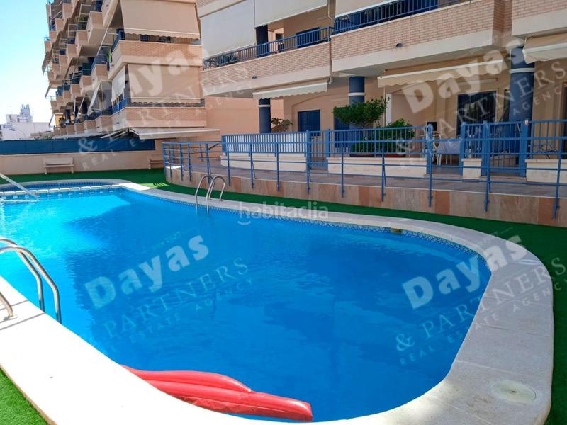 Foto 82f88f8e-6511-4158-8bbf-6b7c1a02dd7e. Apartment with heating parking in Calas Santiago Bernabeu Santa Pola