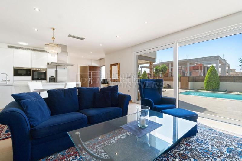 Foto 3e46da8f-a4d2-4869-ba25-dbd29b9c3ab8. Xalet amb aparcament piscina a Aguas Nuevas Torrevieja