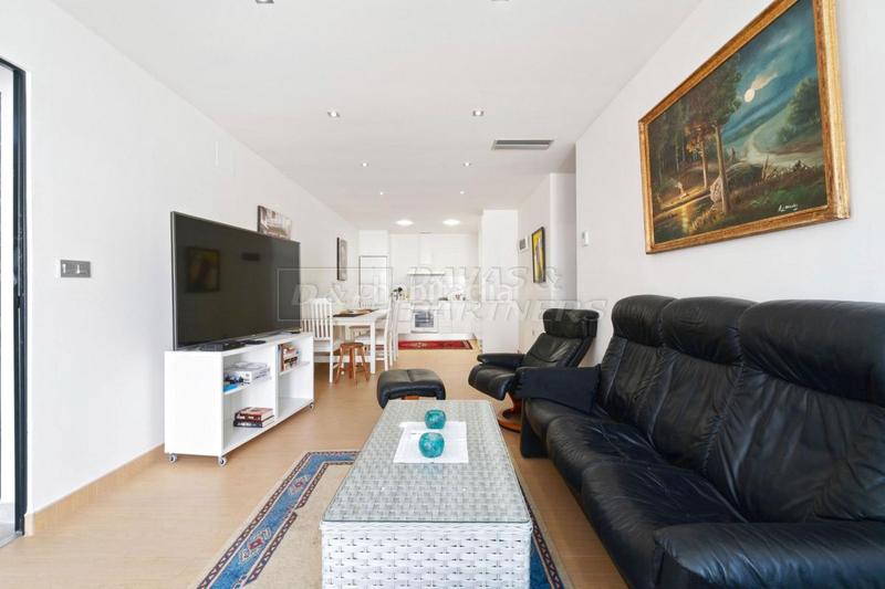 Foto b26aaaa8-15e9-4953-a359-b43361b2b1f2. Xalet amb aparcament piscina a Aguas Nuevas Torrevieja