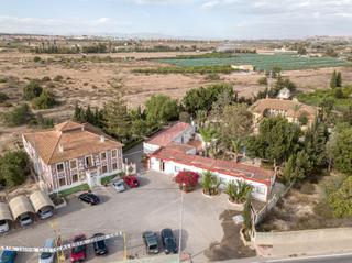 Edifici a Del mar 1. Complejo hotelero en venta en montesinos los, 20 dormitorios.
