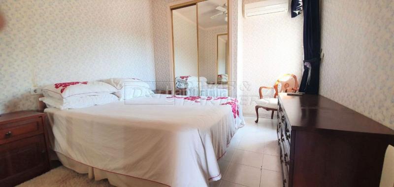 Foto d62efe1c-4fc8-4b89-8613-3f6a7e87f6ba. Chalet mit parking pool in Coloma Nucia (la)