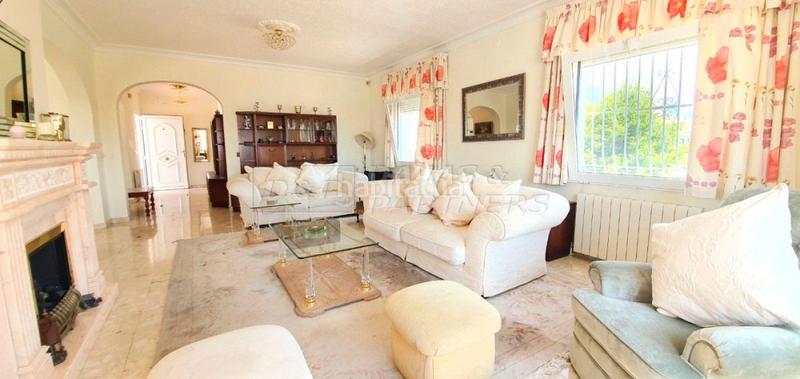Foto efe2ab2c-fd2e-4485-af8a-1f69c33624a1. Chalet mit parking pool in Coloma Nucia (la)