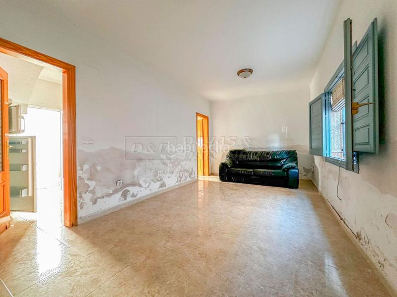 Foto ab56bdc5-1a5e-4ac0-bb13-9cba051c734f. Casa adossada a Orihuela ciudad Orihuela