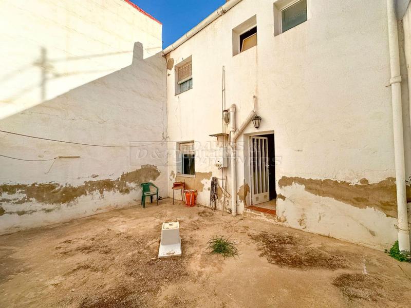 Foto e2f1b19b-e987-4f8d-a957-ba6541132e9e. Casa adossada a Orihuela ciudad Orihuela
