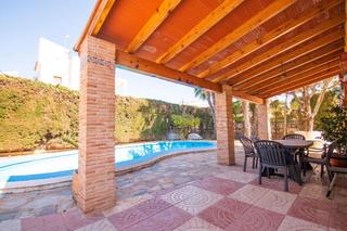 Chalet  Roberto koch. Chalet en venta en las calas  los frutales, 3 dormitorios.