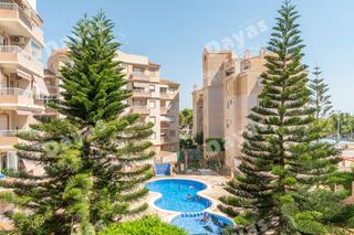 Appartement à Nueva Torrevieja. Apartamento en venta en calas blancas, 2 dormitorios.