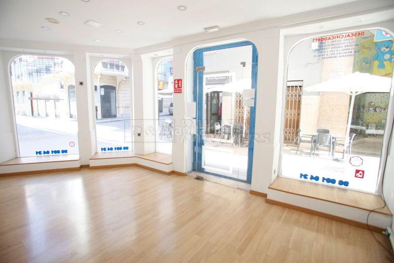 Foto 8c4ae186-c826-4c27-8467-2afefb266373. Location local commercial dans Orihuela ciudad Orihuela