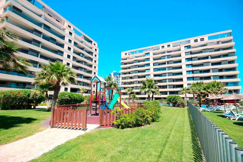 Foto 15df95f5-3aac-44ee-8537-451a0cc94da4. Appartement avec parking piscine dans Punta Prima Torrevieja