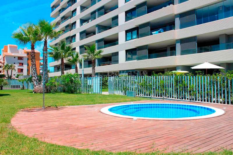 Foto 50900b84-cc56-4c4e-aa2b-f6b118736ebc. Appartement avec parking piscine dans Punta Prima Torrevieja