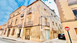 Edificio en Orihuela Ciudad. Edificio en venta en centro, 7 dormitorios.
