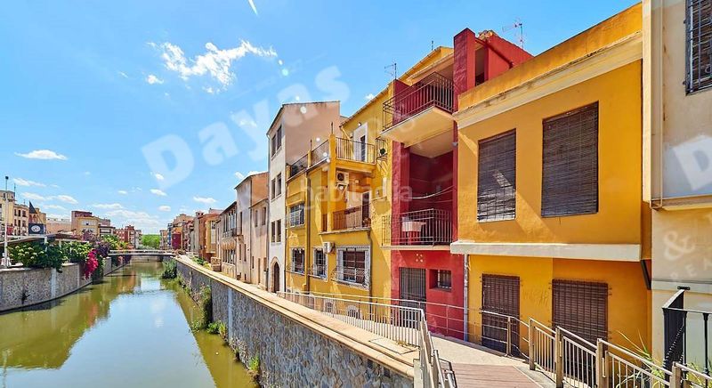 Foto 55412977-efc5-4a2d-add1-449a0224cd86. Chalet in ramon y cajal 34 in Orihuela ciudad Orihuela