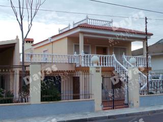 Maison à San Miguel de Salinas. Casa en venta en orihuela, 4 dormitorios.