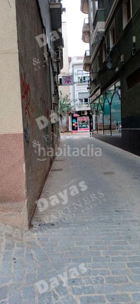 Foto b1fc61ab-6516-413d-b844-3a4648e76dc6. Alquiler local comercial local com. en alquiler . en Orihuela