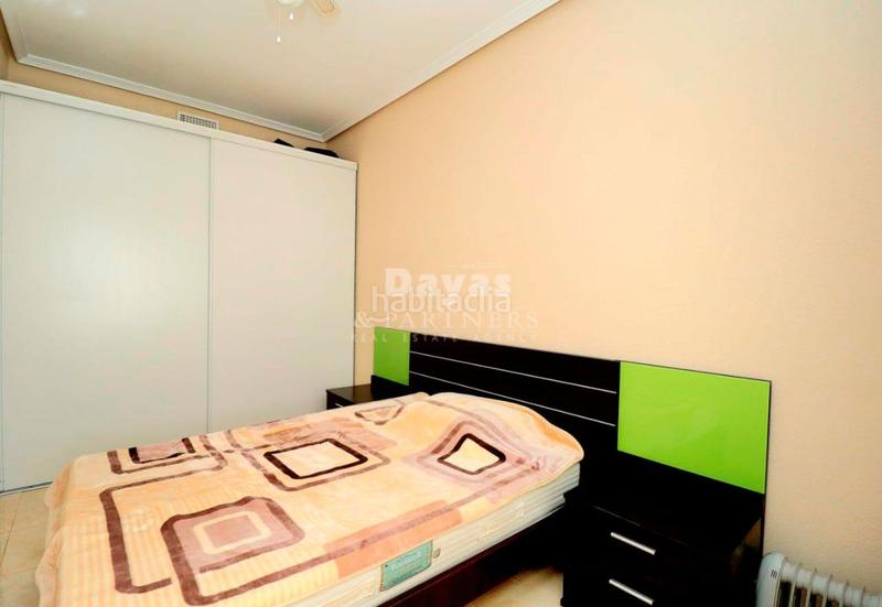 Foto 2760d148-5ab9-418b-b6d1-9019edf2e53a. Xalet a Punta Prima Torrevieja