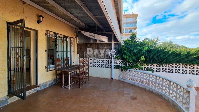 Foto 879af68f-031e-4aa7-955e-f0b13d543989. Xalet a Punta Prima Torrevieja