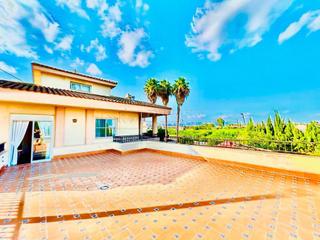Casa a Callosa de Segura. Casa con finca en venta en callosa de segura, 5 dormitorios.