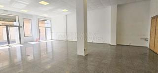 Lloguer Local Comercial a Valle inclan 2. Local en alquiler en cox.