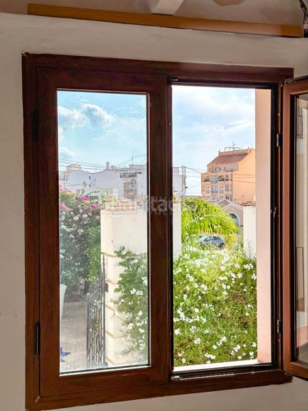 Foto bcc5d3d1-bfa7-4b73-b15c-b8df950ed912. Edificio in Altea ciudad Altea