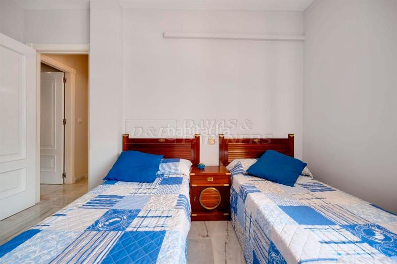 Foto 7cf3fd7d-b3c7-4062-b2b0-a80a7a4f3225. Appartement avec piscine dans Zona los Frutales Torrevieja