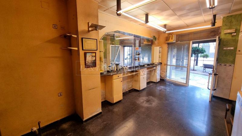 Foto 1a8330dc-bb82-40b5-8525-b81370d4ee86. Local comercial local com. en venta en centro. en Orihuela