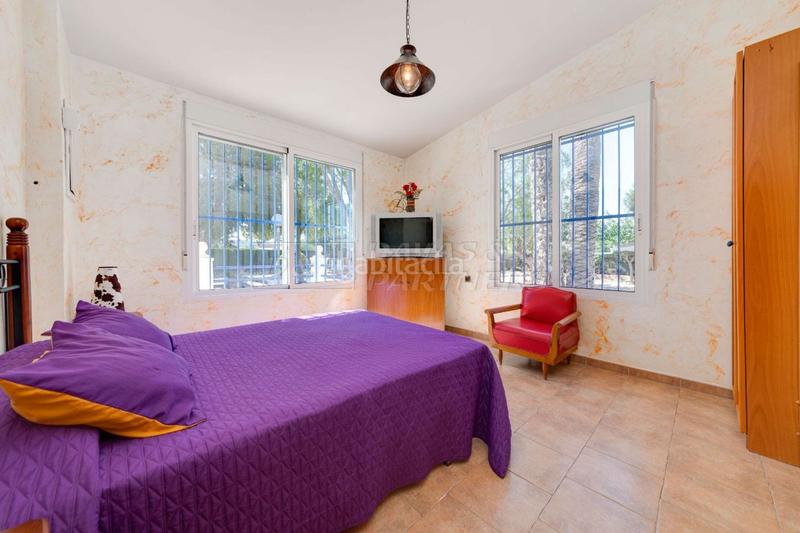 Foto 1877e7b0-23d7-42cd-ab09-209addb7a4f4. Chalet avec parking dans Algorfa