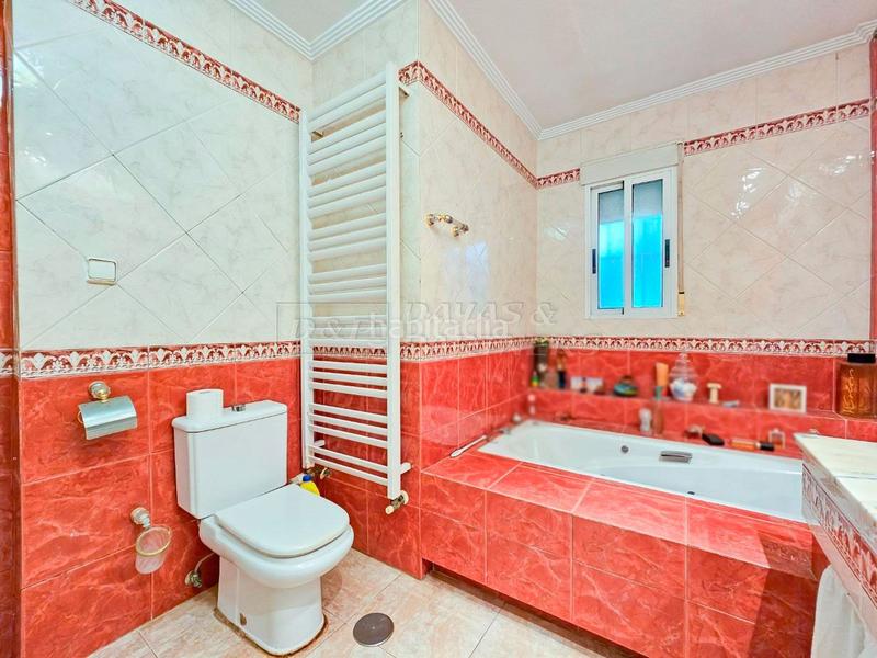 Foto 436b4561-3017-44eb-8626-50ab27271091. Xalet amb calefacció aparcament piscina a Aguas Nuevas Torrevieja