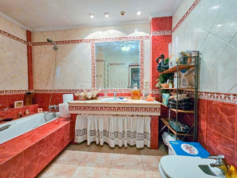 Foto 869e0d37-09f0-4075-8821-c1dfb7ad2685. Xalet amb calefacció aparcament piscina a Aguas Nuevas Torrevieja