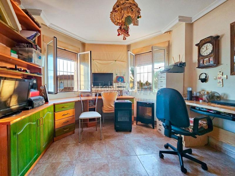 Foto e1aec565-19d8-4181-9031-1d5afe2af45e. Xalet amb calefacció aparcament piscina a Aguas Nuevas Torrevieja