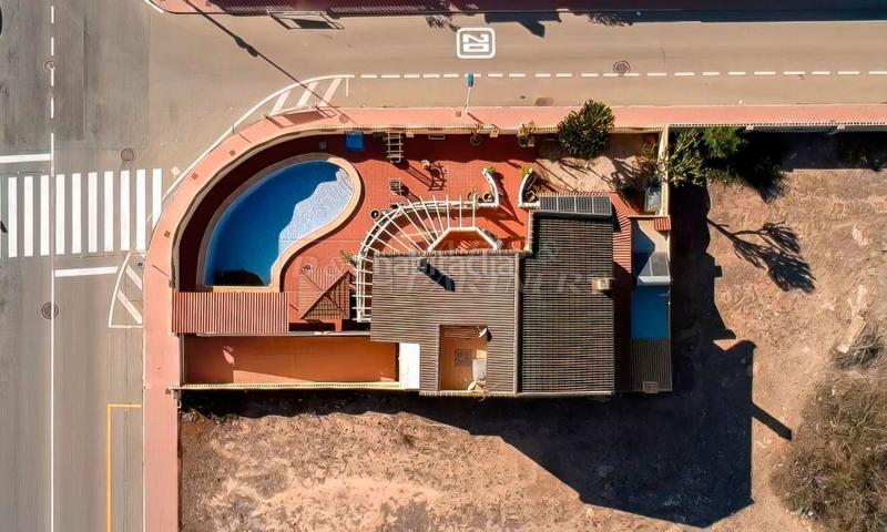 Foto e7cdb6ac-ef93-4580-8677-bb5db7924601. Xalet amb calefacció aparcament piscina a Aguas Nuevas Torrevieja