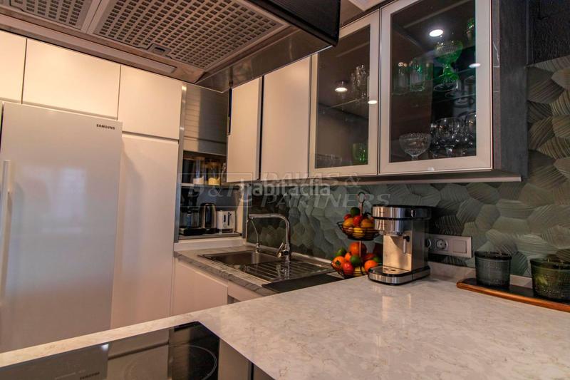 Foto 5fa6fbc5-e054-4924-98d1-1101a8cf0522. Casa adossada amb aparcament piscina a Zona los Frutales Torrevieja