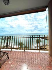 Appartamento in Las Piscinas Naturales. Piso en venta en paseo juan aparicio, 4 dormitorios.