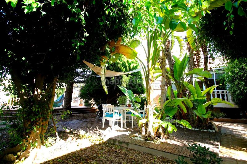Foto 70cd39b3-25ea-4af3-9bbf-d2f9ae07b018. Chalet villa en venta en las calas, 7 dormitorios. en Torrevieja