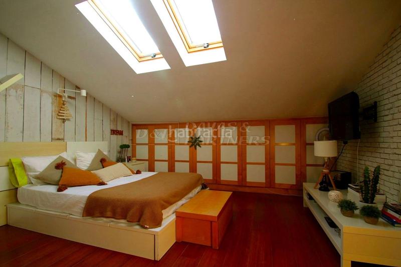Foto b0de0d4b-1e7a-4063-ae1e-5959a66c5696. Chalet villa en venta en las calas, 7 dormitorios. en Torrevieja