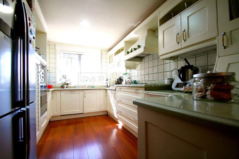 Foto fbaac26d-46cc-40e9-8cc8-27972d873092. Chalet villa en venta en las calas, 7 dormitorios. en Torrevieja