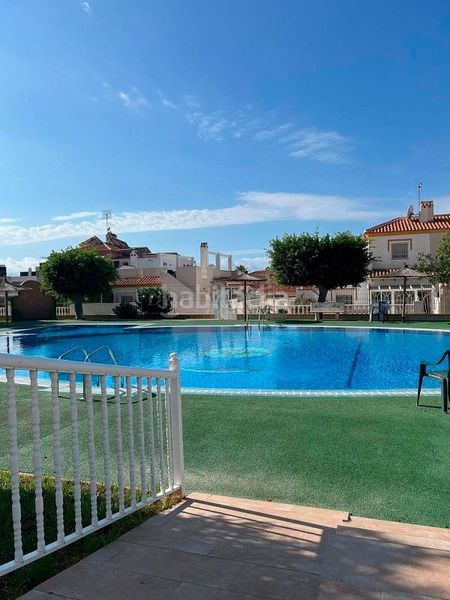 Foto 4dd3e665-a5ad-420b-af93-f9888d25419b. Xalet amb aparcament piscina a Miramar - Torre del Moro Torrevieja