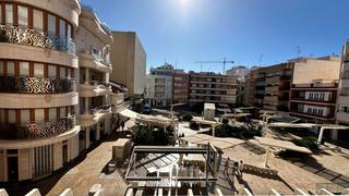 Etagenwohnung in Centro - Muelle Pesquero. Piso en venta en centro, 4 dormitorios.