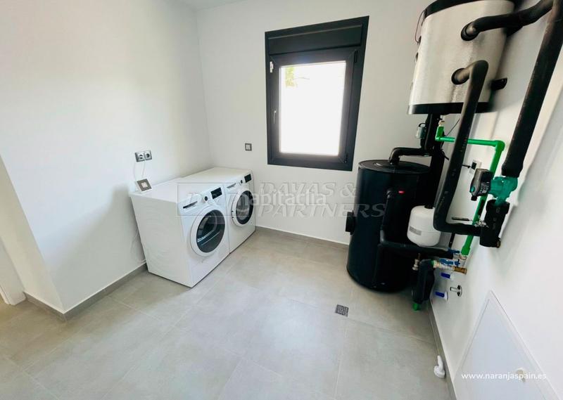 Foto 14c96956-4c17-413c-b165-42ef0b3d1e90. Chalet villa en venta en Aguas Nuevas, 5 dormitorios. en Torrevieja