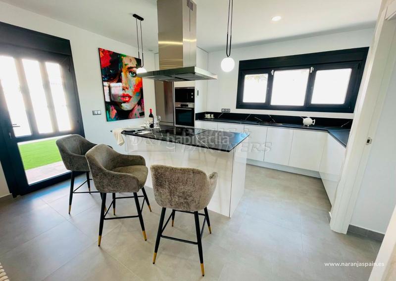 Foto 52a2a6d2-7bea-4906-9a7e-ef83bd53ad9d. Chalet villa en venta en Aguas Nuevas, 5 dormitorios. en Torrevieja