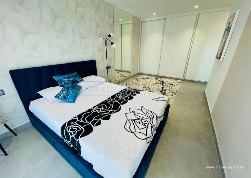 Foto 5bd493dd-ec49-4b59-942d-d9765c4771d9. Chalet villa en venta en Aguas Nuevas, 5 dormitorios. en Torrevieja