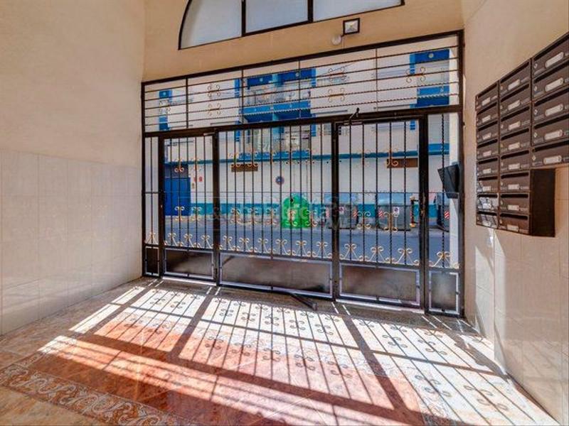 Foto c33c27d5-5b18-406b-b438-f2e3d5f84fd6. Flat in Zona Playa de los Locos Torrevieja