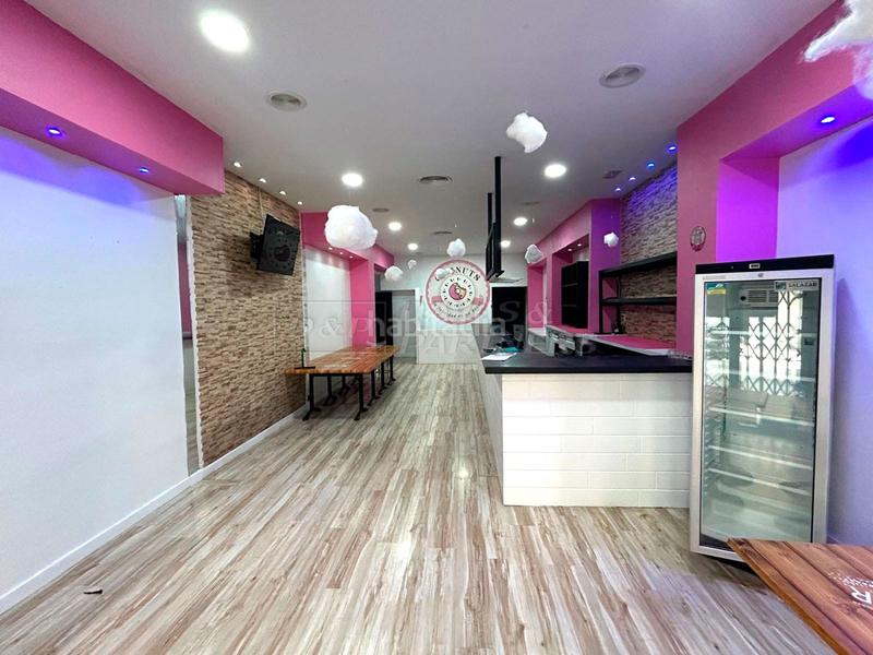 Foto 43d7ff47-9a1f-4e70-a14a-dcb2af45b0fe. Alquiler local comercial local en alquiler en centro. en Torrevieja