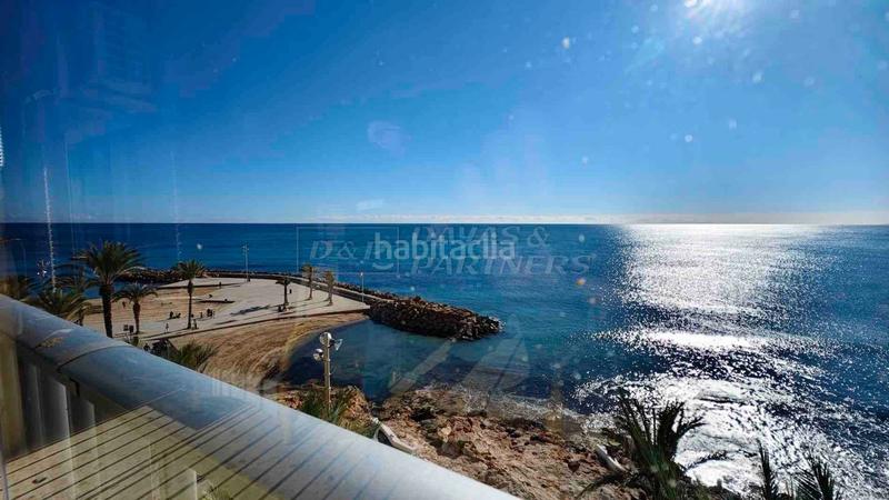 Foto 33d87450-a0cc-4acc-b8d0-67be08d6d5cc. Etagenwohnung mit parking in Las Piscinas Naturales Torrevieja