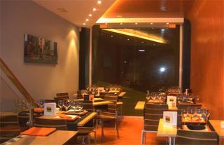 Lloguer Local Comercial a El Acequión. Bar restaurante en alquiler en centro  plaza de la constitución.
