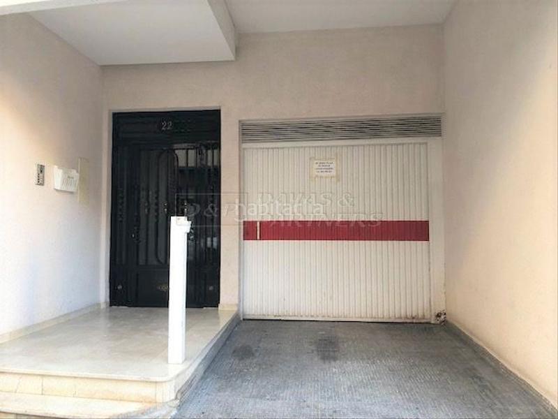 Foto 183a3461-d82f-4a83-8628-3d7201a18ae9. Autoparkplatz in gabriel miró 22 in Puerto Deportivo Torrevieja