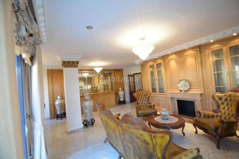 Foto 03589d80-b1fa-42de-9cea-6f9ea5d3e5c4. Ático en teodomiro 10 atico en venta , 5 dormitorios. en Orihuela